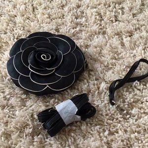 Leather a brand new flower purse